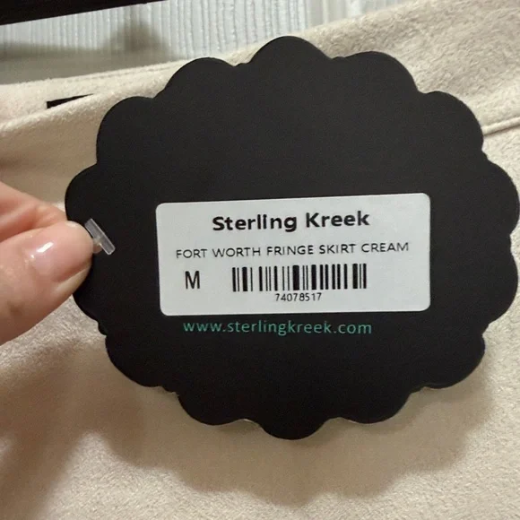 Elegant Fringe Mini Skirt in Cream - Picture 3 of 4